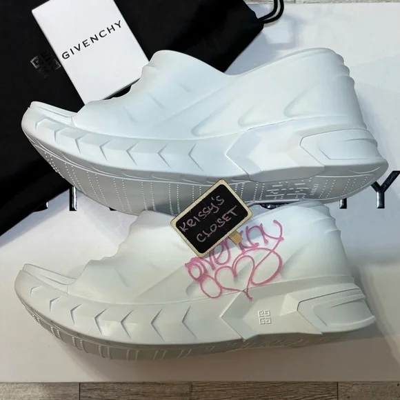 Givenchy | Shoes | Authentic Givenchy Marshmallow Sandals  display picture 3